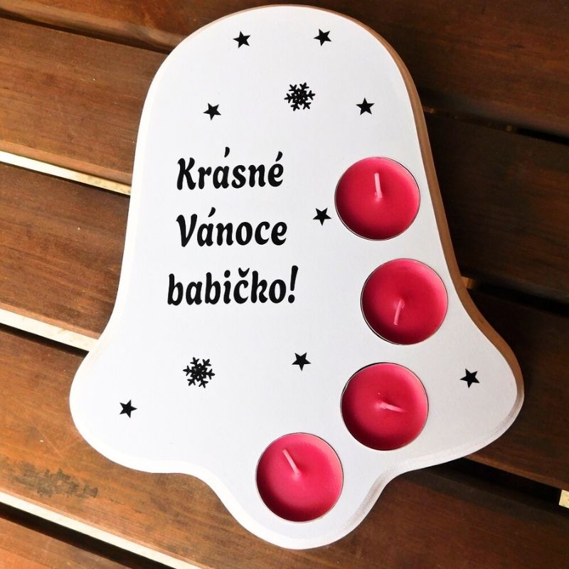 Dřevěný vánoční svícen zvonek Krásné Vánoce červené svíčky