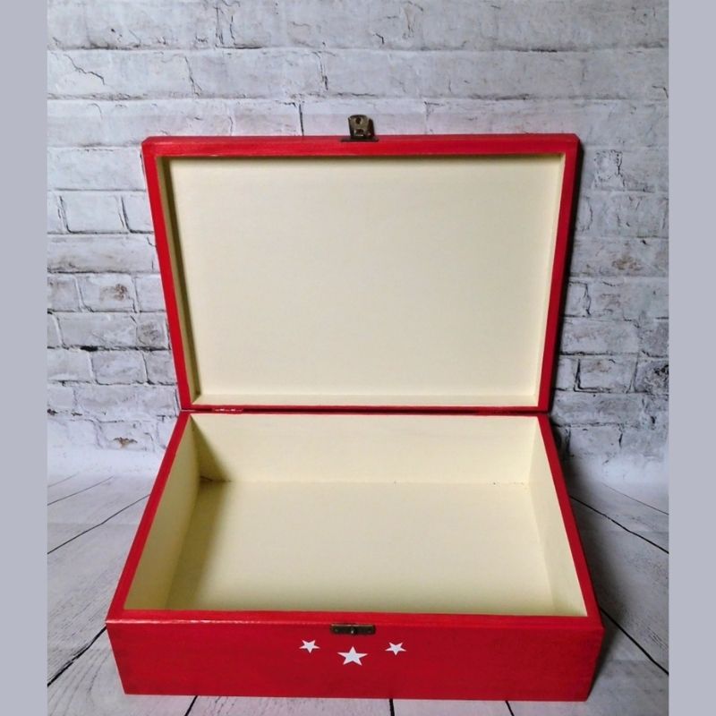 Personalizovaný dřevěný box na vzpomínky červený