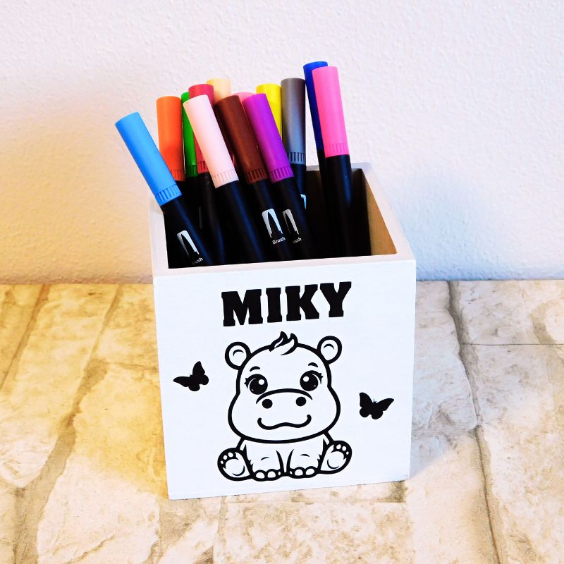 Přihrádka na pastelky hrošík