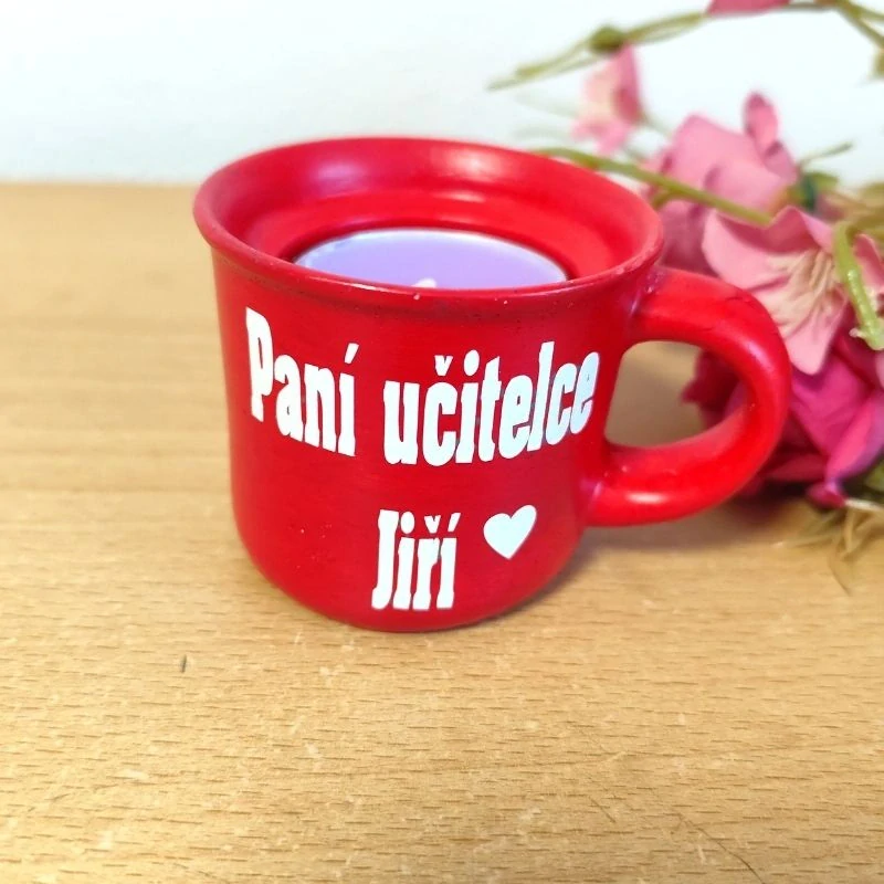 Svícen hrníček pro paní učitelku červený