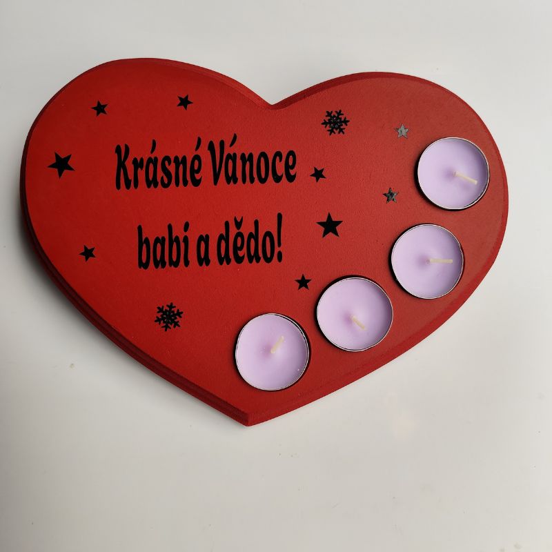 Dřevěný vánoční svícen srdce Krásné Vánoce fialové svíčky