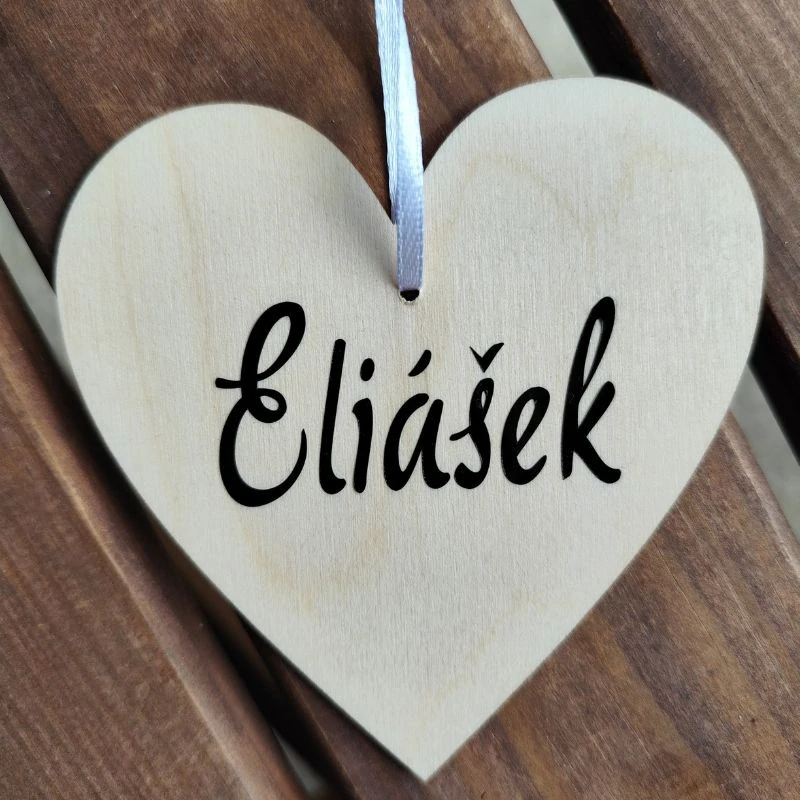 Personalizovaná dřevěná jmenovka do dětského pokoje