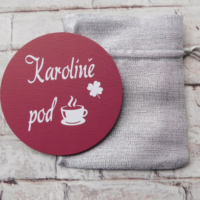 Dřevěný podtácek pod kávu se jménem na přání