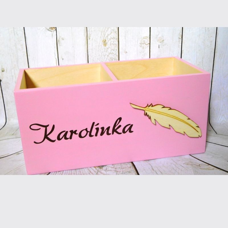 Pastelkovník pro holky s pírkem růžový/hnědé písmo