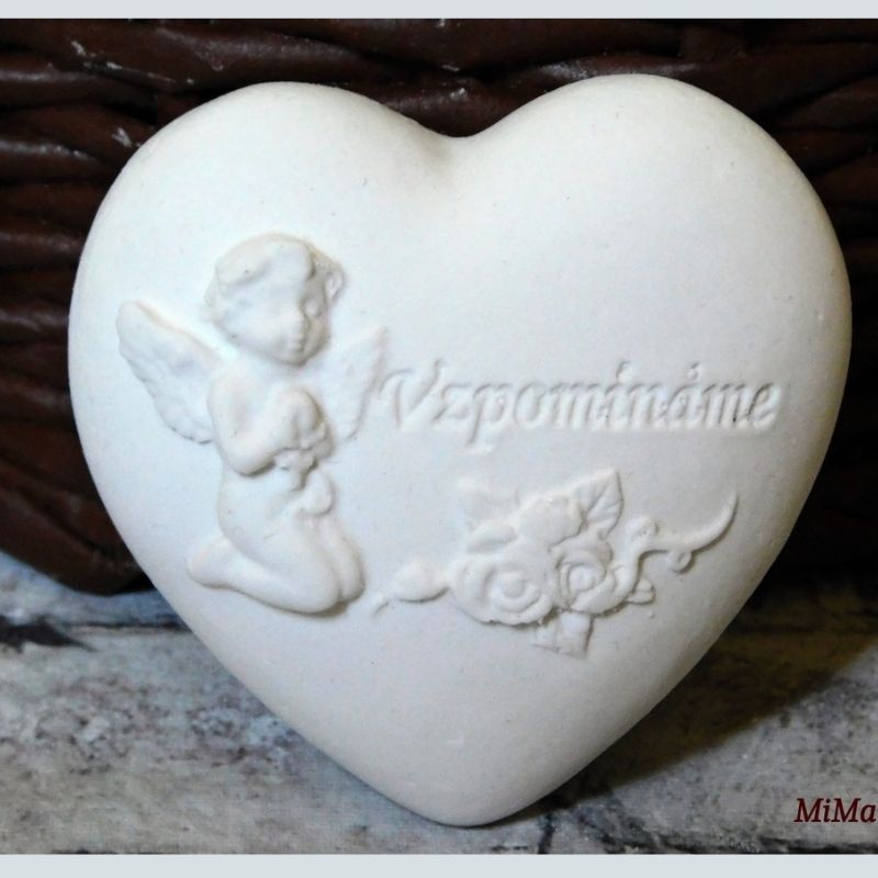 Srdíčko s andílkem vzpomínáme