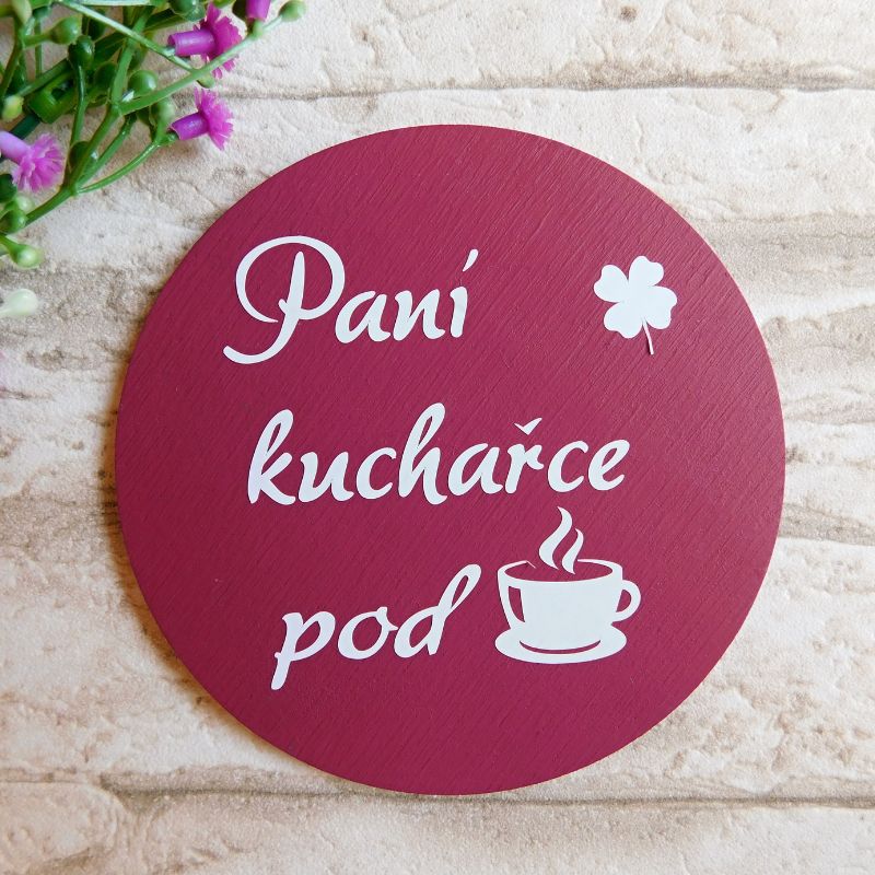 Dřevěný podtácek paní kuchařce