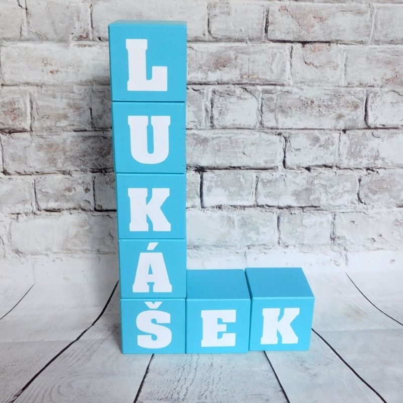 Dekorace dřevěné kostky se jménem tyrkysové