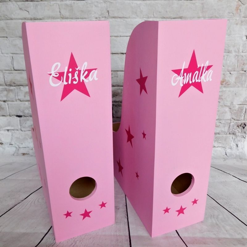 Dřevěný pořadač šanon se jménem STAR tmavě růžové hvězdy