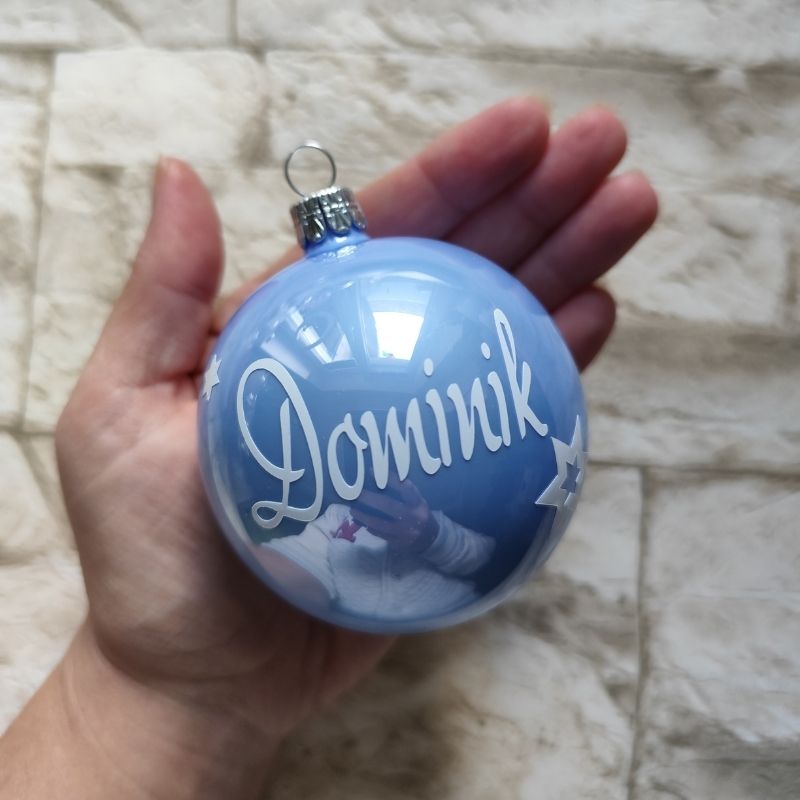 Skleněná vánoční baňka se jménem - blankyt modrá LESK 7cm