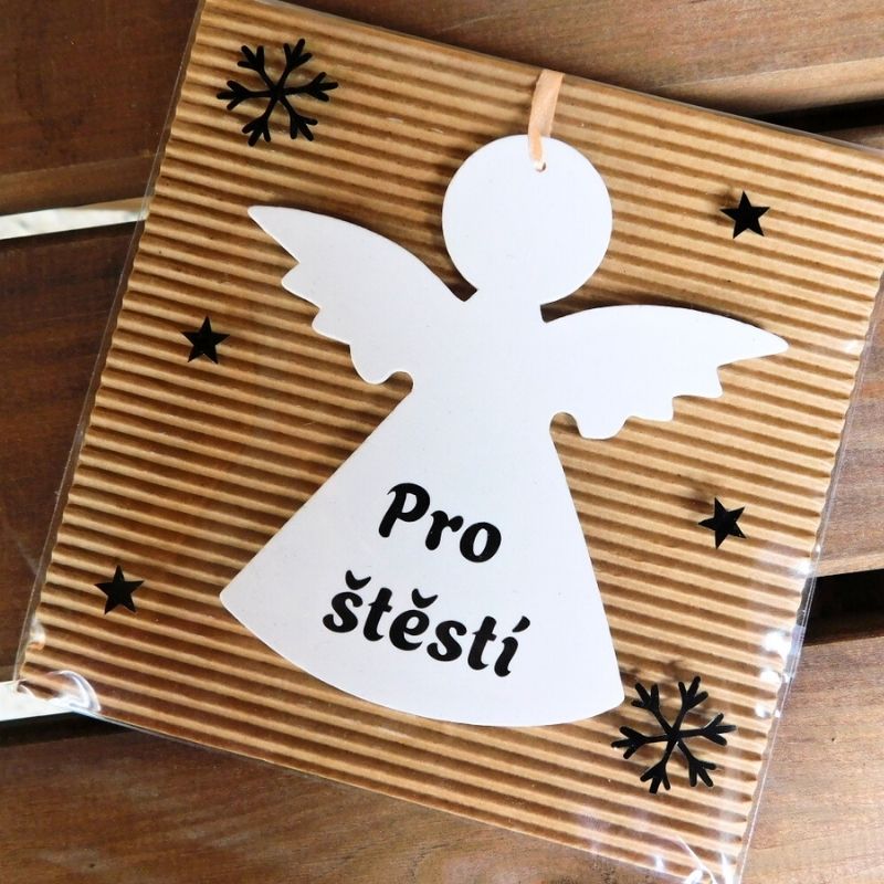 Anděl Pro štěstí na kartě