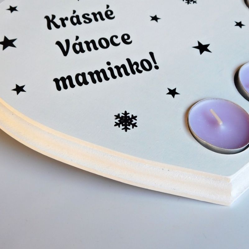 Dřevěný vánoční svícen srdce Krásné Vánoce fialové svíčky