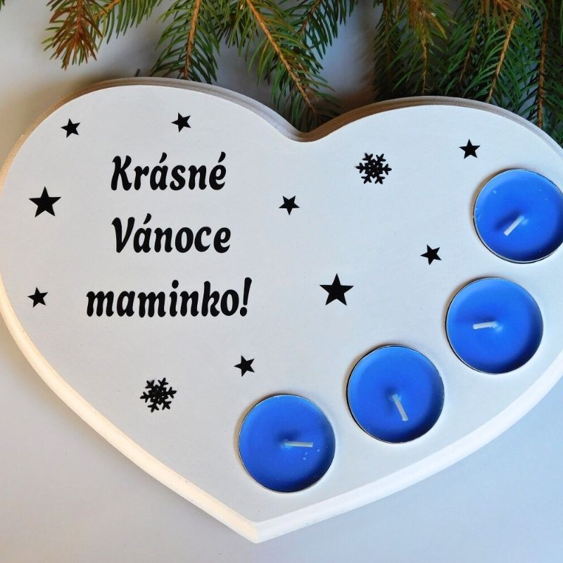 Dřevěný vánoční svícen srdce Krásné Vánoce modré svíčky