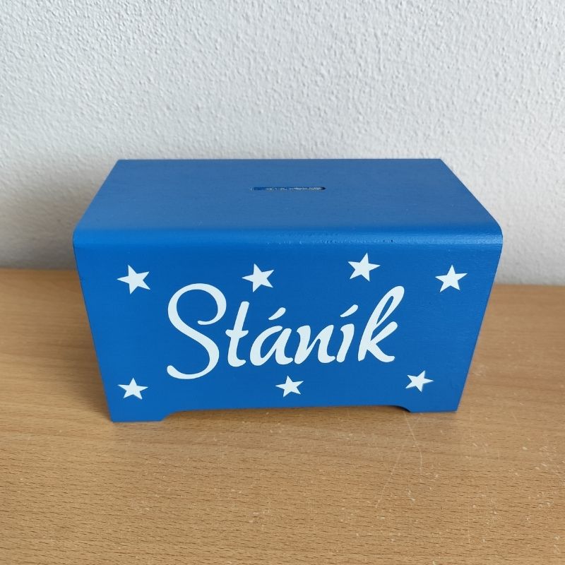 Pokladnička pro děti se jménem a hvězdičkami modrá