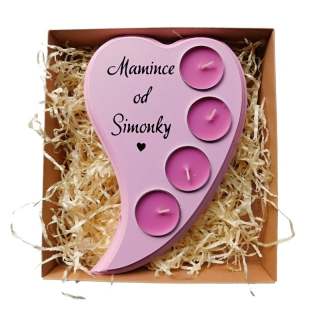 Dřevěný svícen pro maminku světle růžový