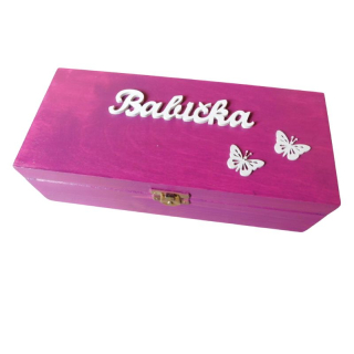 Dřevěná krabička pro babičku s motýlky